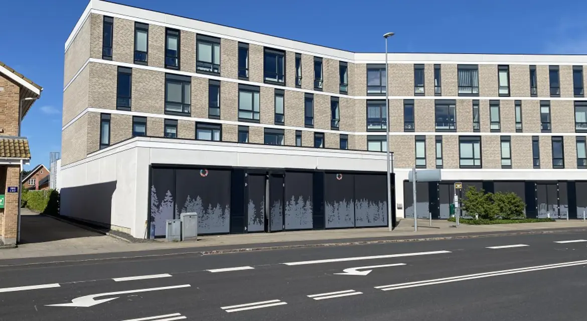 Moderne lejligheder med kontor i stueetagen